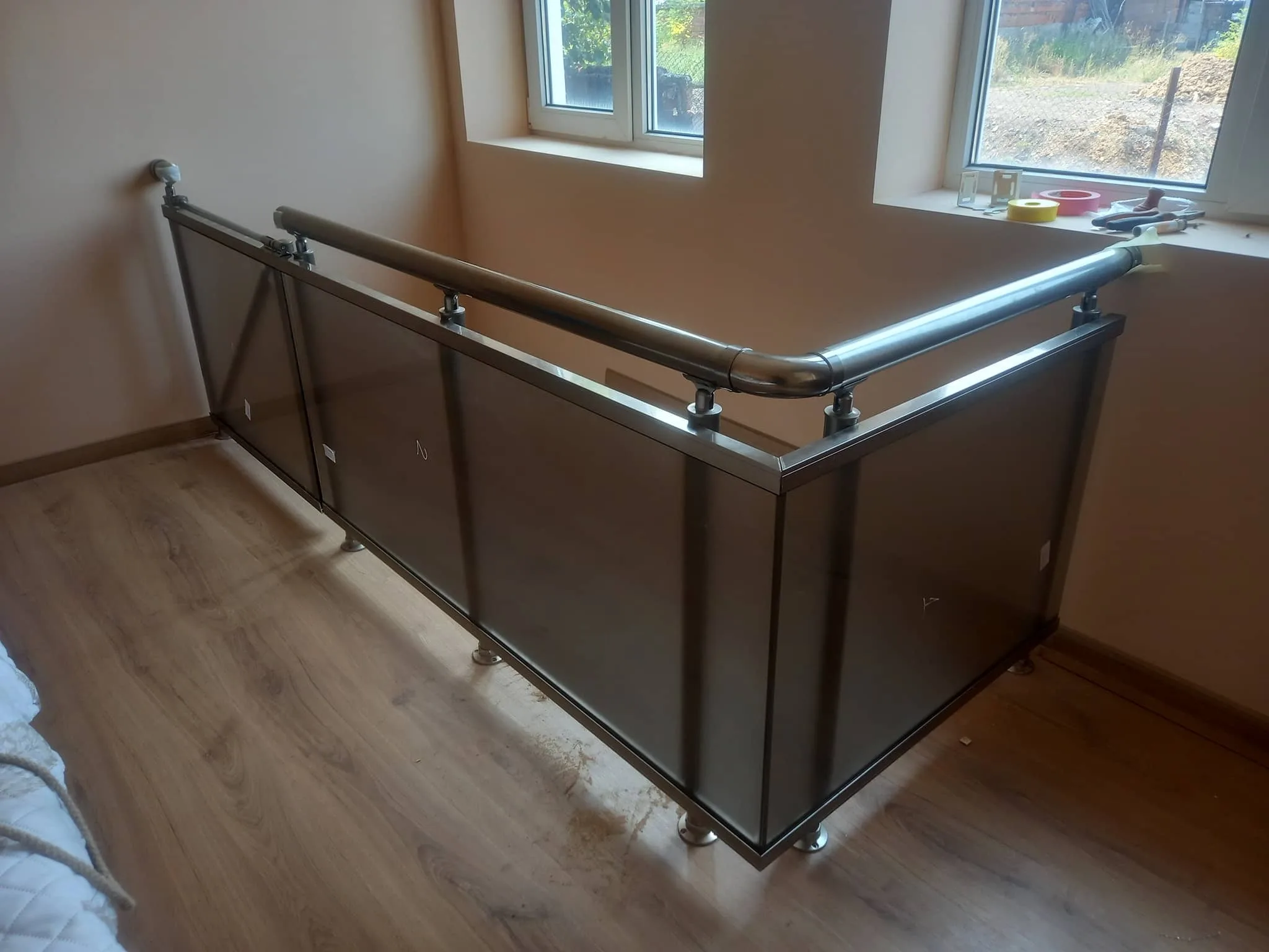 Стъклени панели – Milenkovi 2018