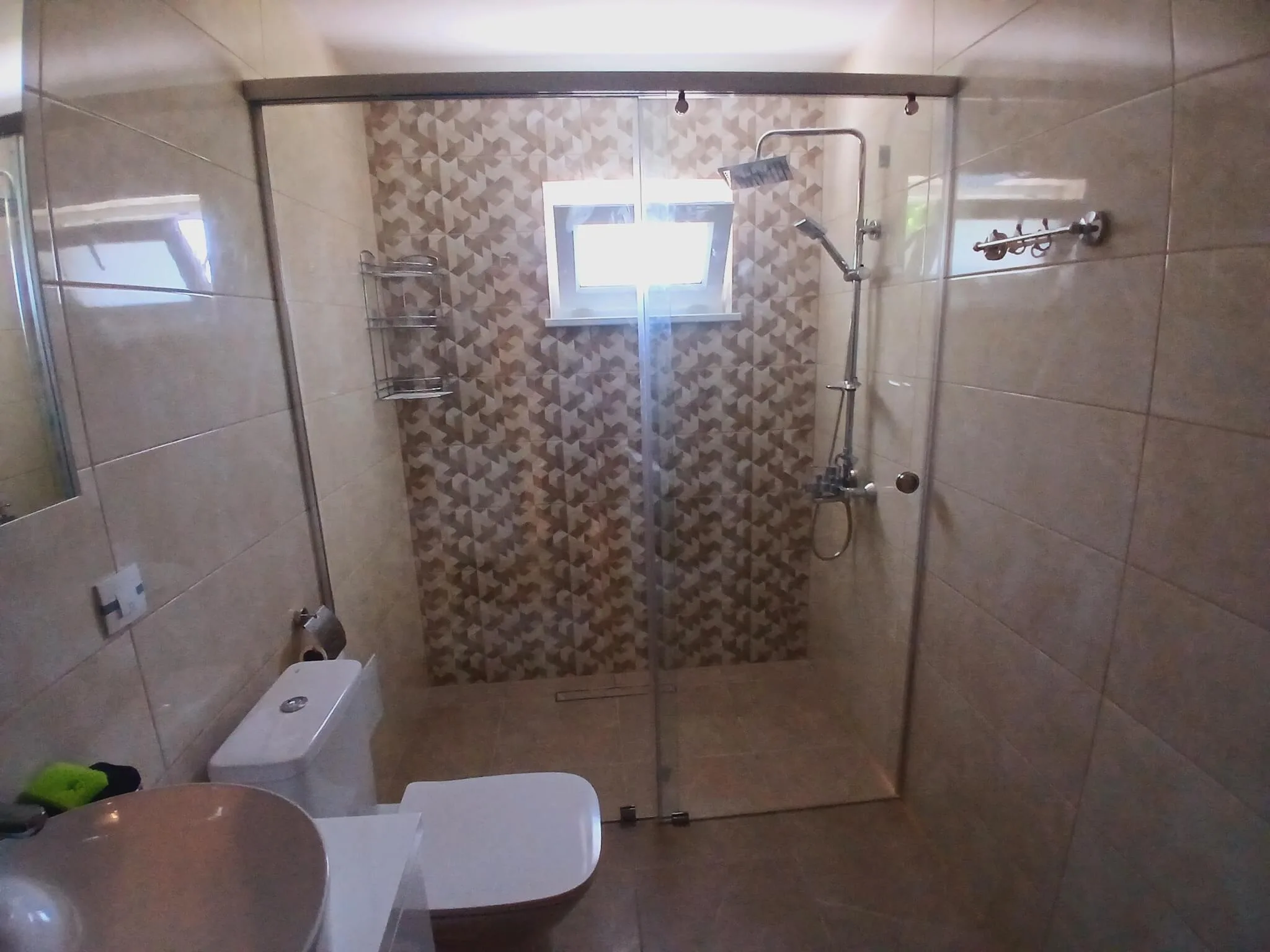 Ъглов душ параван – Milenkovi 2018