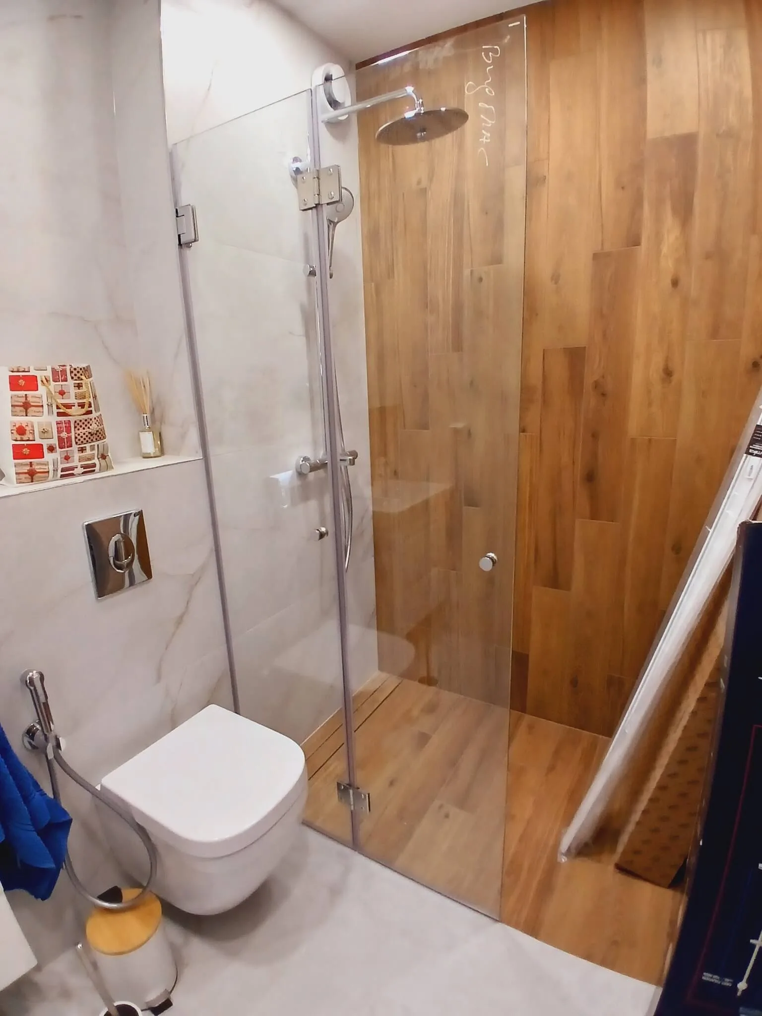 Ъглов душ параван – Milenkovi 2018