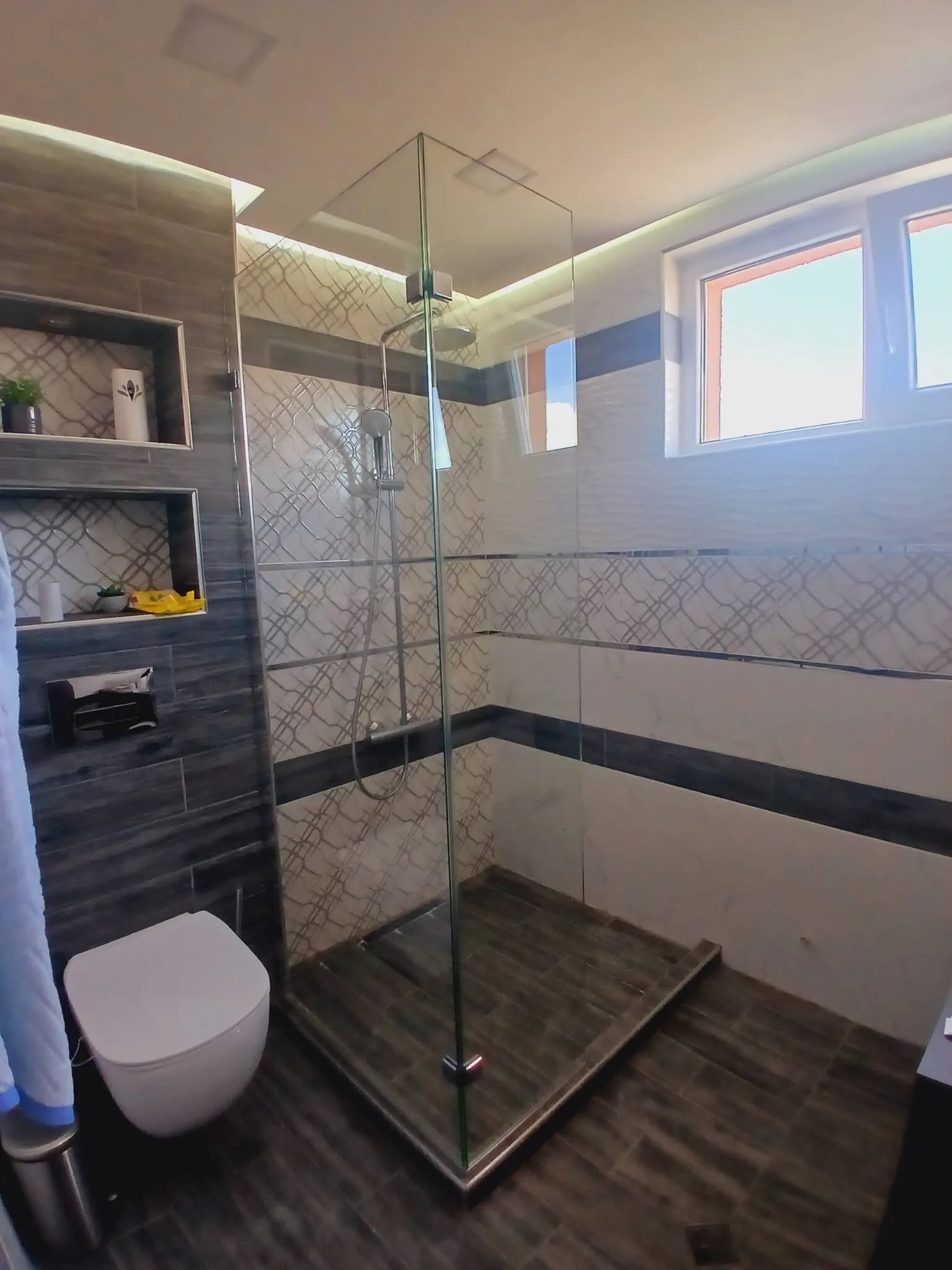 Душ параван врата и стена – Milenkovi 2018