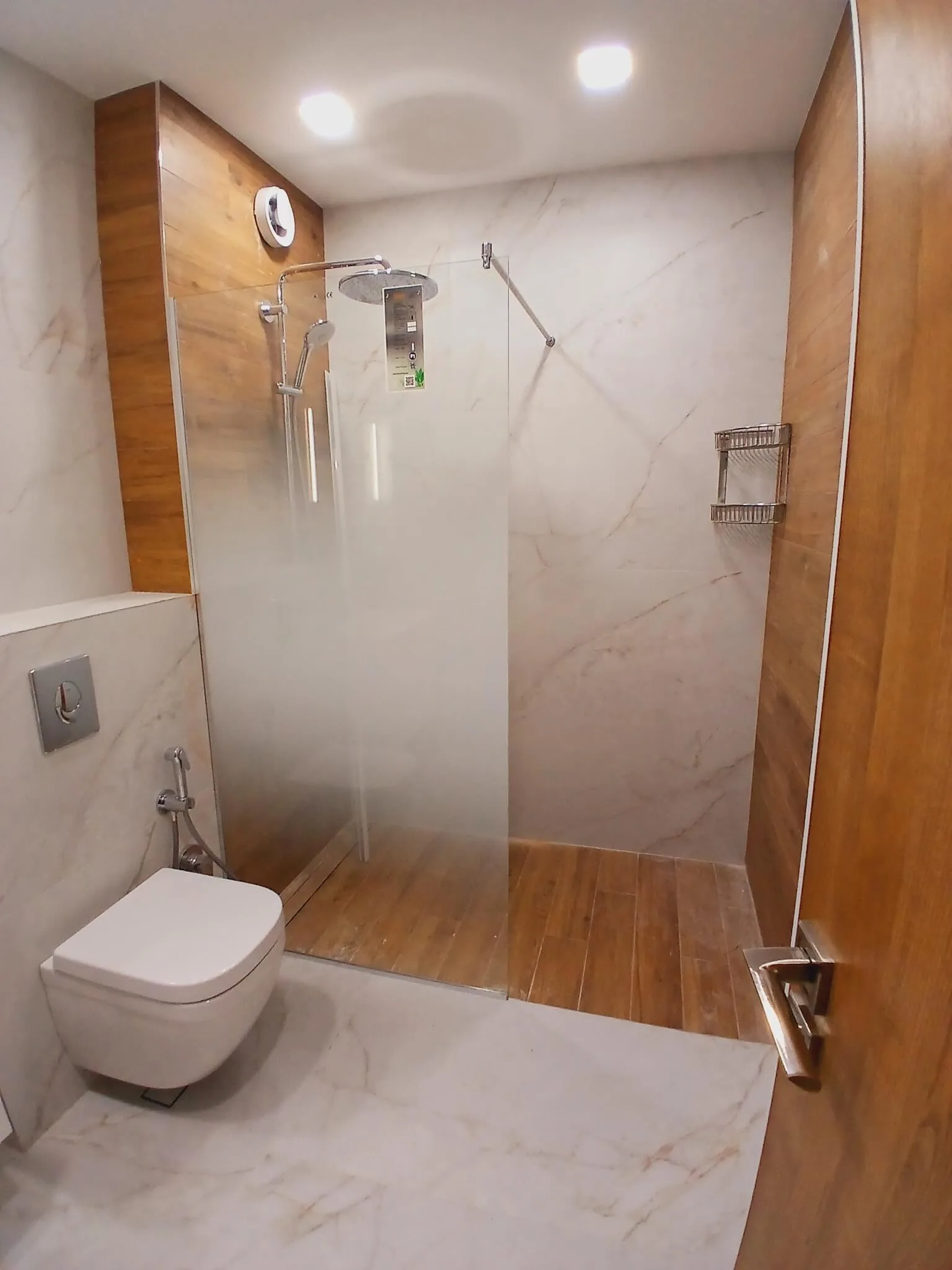 Правоъгълен душ параван по поръчка – Milenkovi 2018