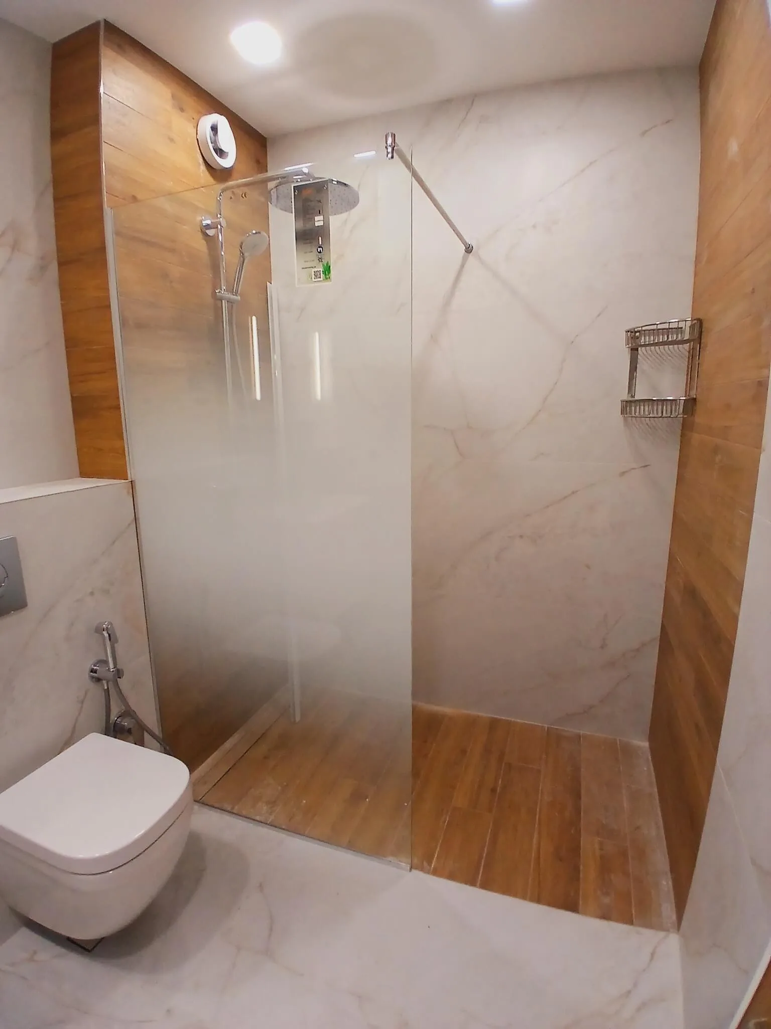 Правоъгълен душ параван по поръчка – Milenkovi 2018