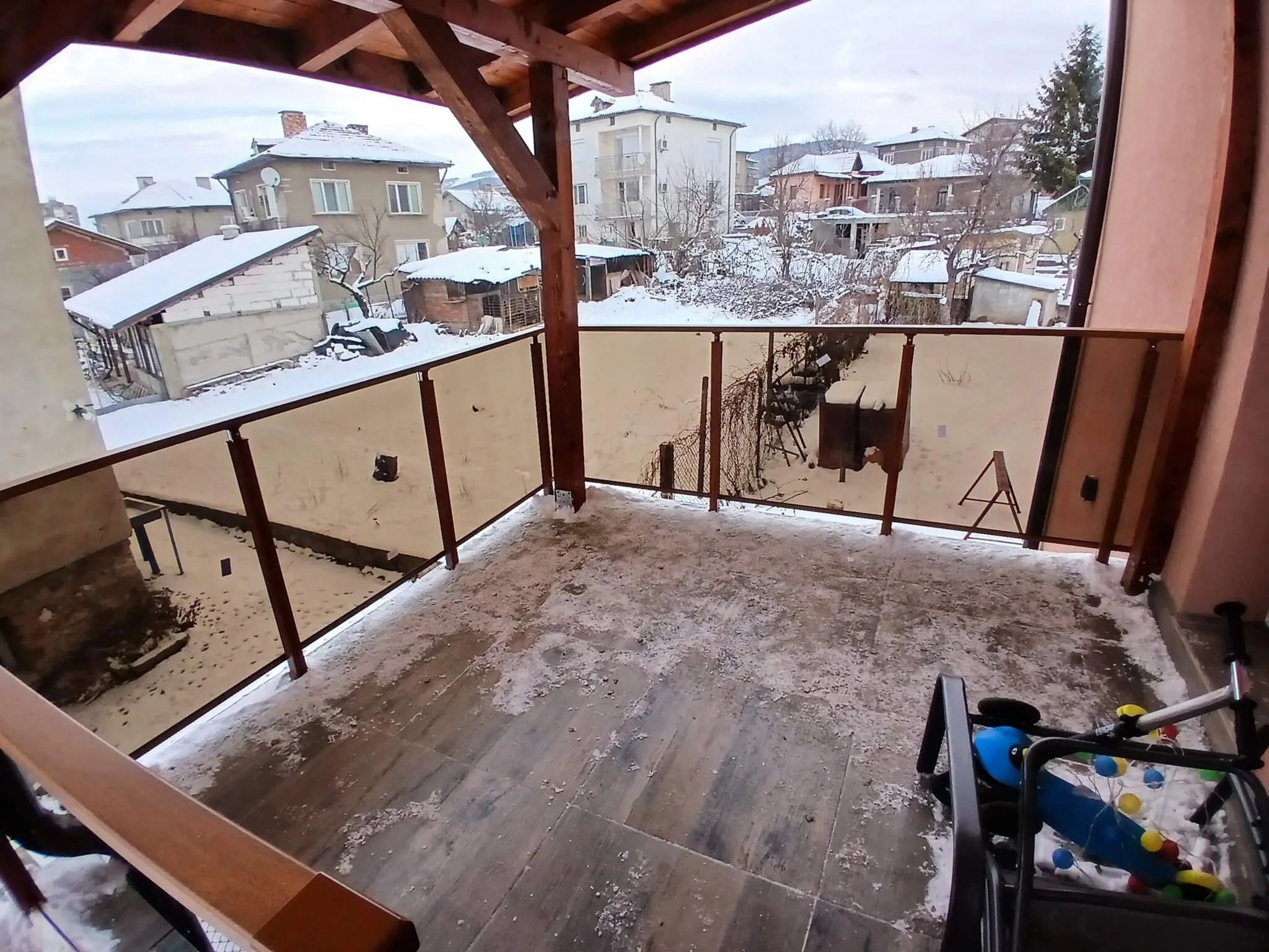 Алуминиев парапет със стъкло – Milenkovi 2018