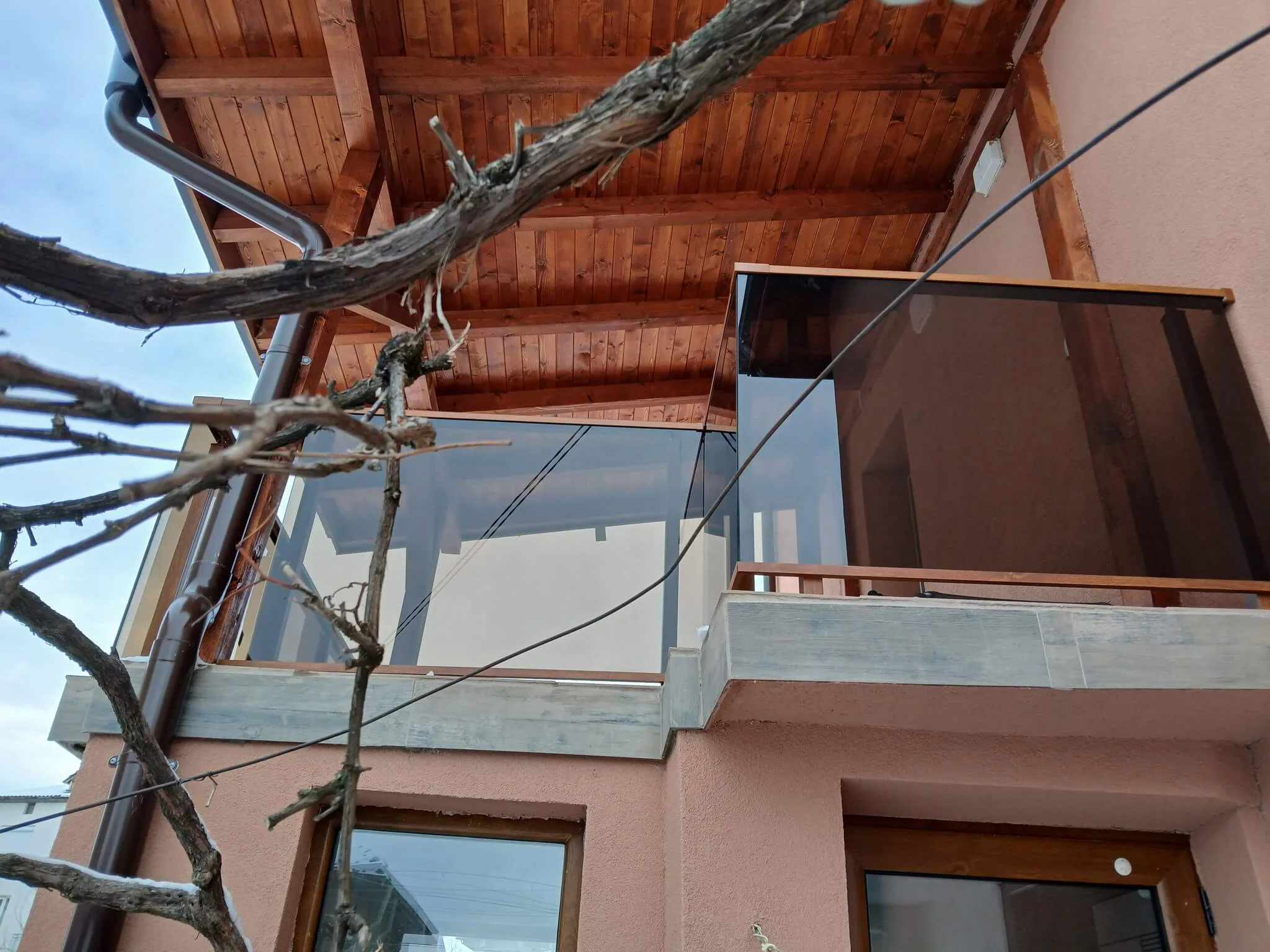 Алуминиев парапет със стъкло – Milenkovi 2018