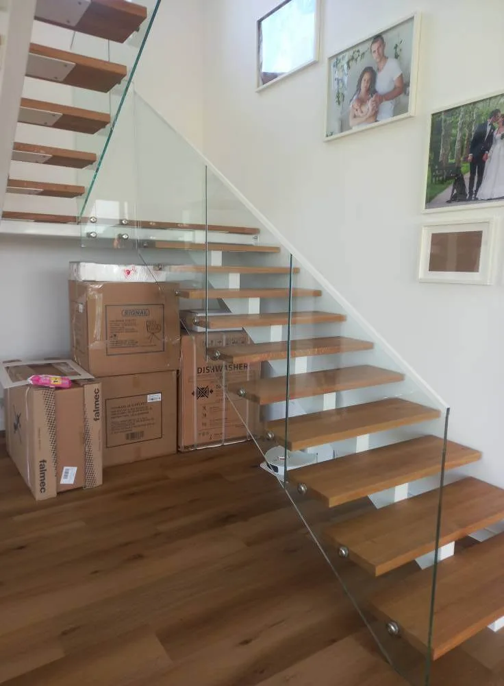 Самоносещ стъклен парапет – Milenkovi 2018