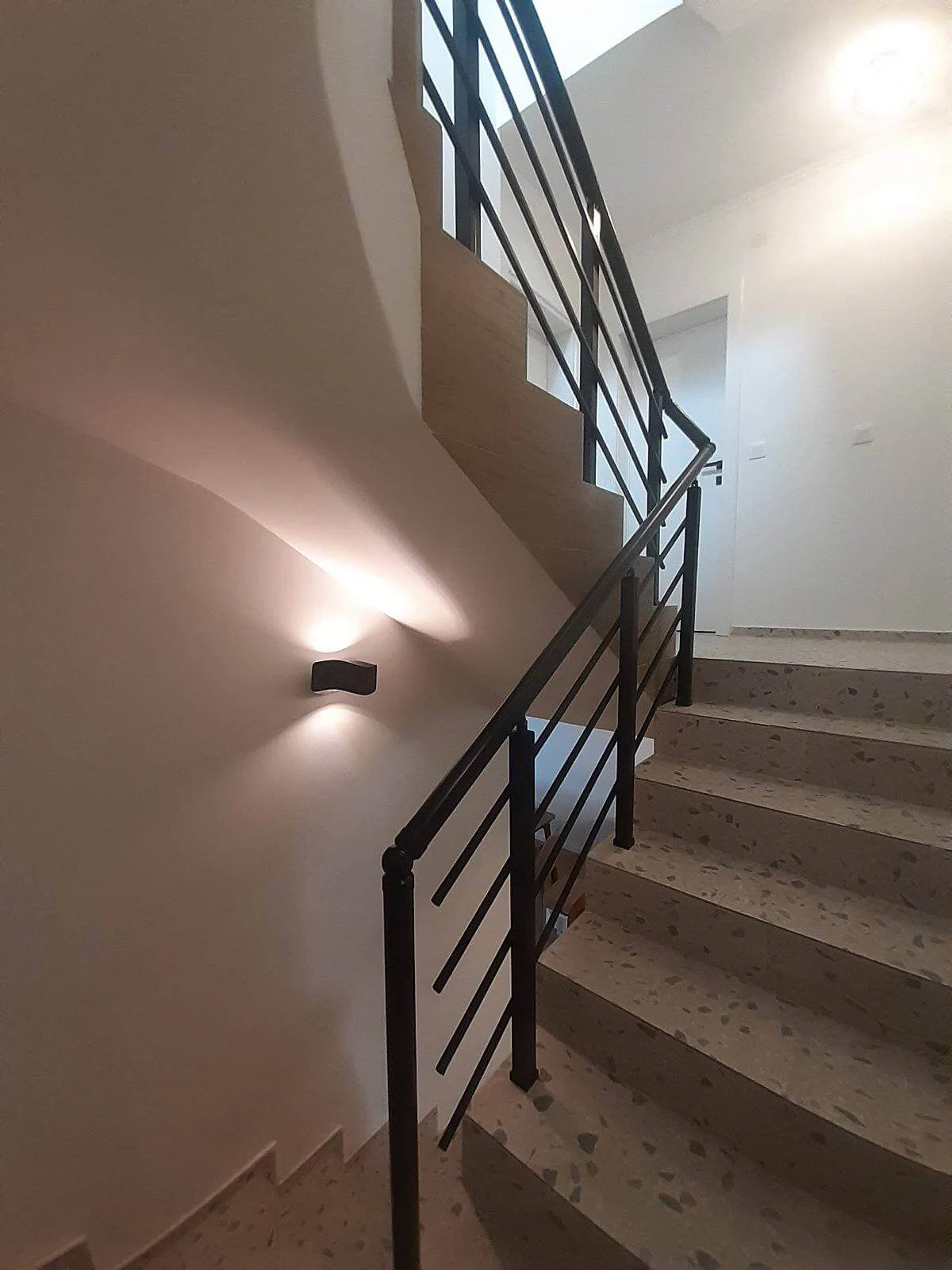 Струнен алуминиев парапет – Milenkovi 2018